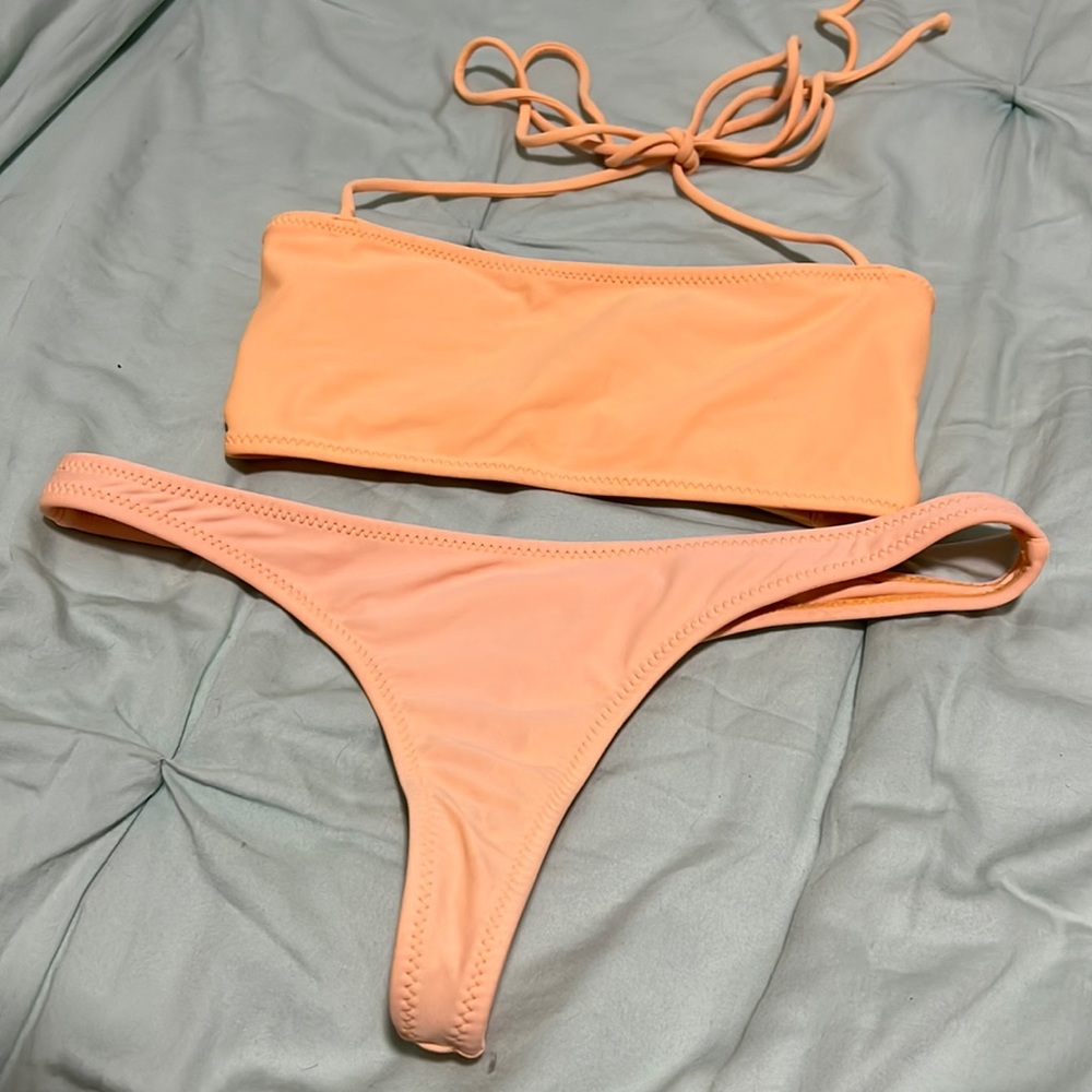 WHITE FOX BIKINI SET